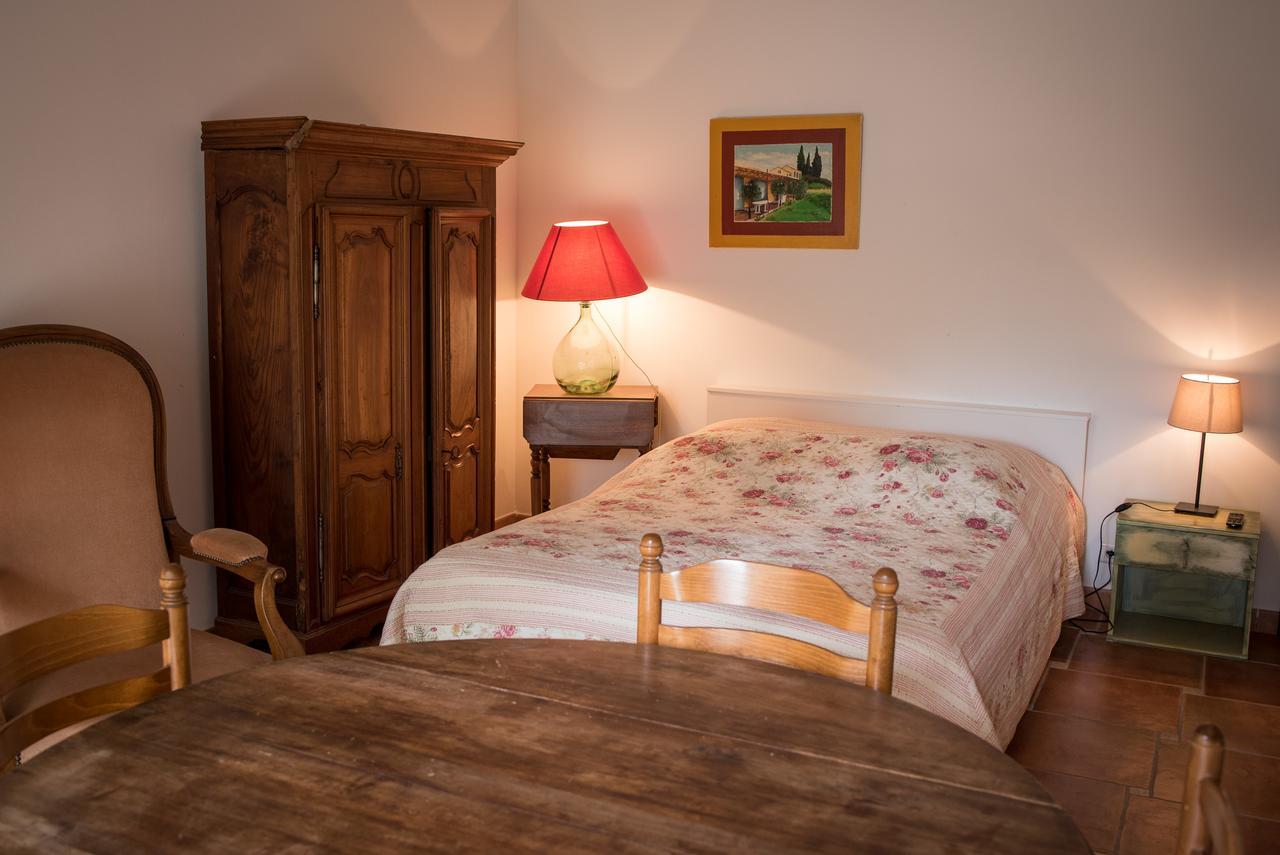 Apartamento Domaine De La Marseillaise La Crau Exterior foto